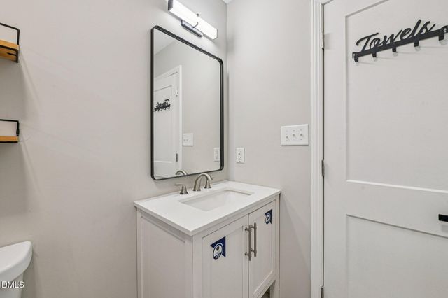 117 W Allen Street, Four Oaks, NC 27524