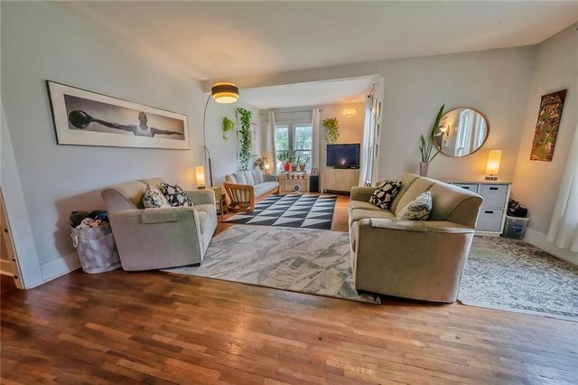 1832 New Hampshire Street, Lawrence, KS 66044