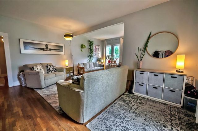 1832 New Hampshire Street, Lawrence, KS 66044
