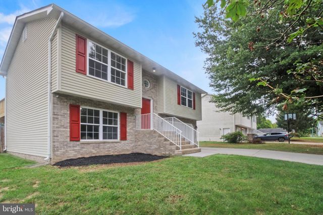 1208 DEVIN CT, Front Royal, VA 22630