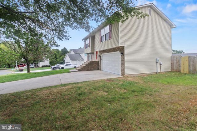 1208 DEVIN CT, Front Royal, VA 22630
