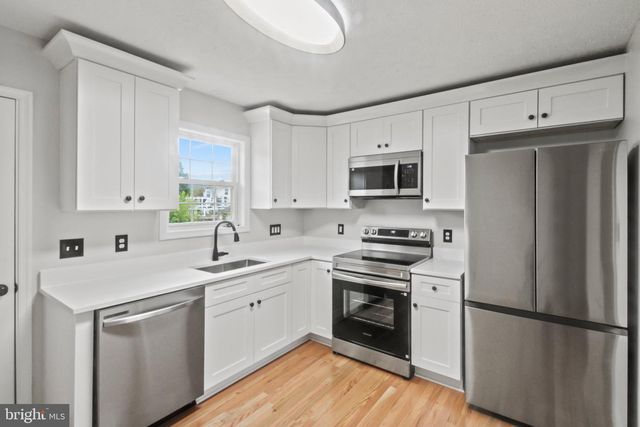 1208 DEVIN CT, Front Royal, VA 22630
