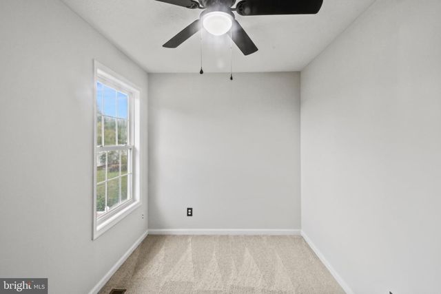 1208 DEVIN CT, Front Royal, VA 22630