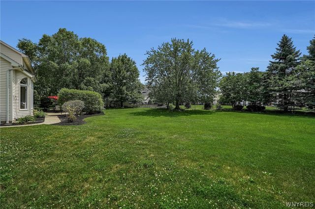 5396 Raintree Court, Clarence, NY 14221