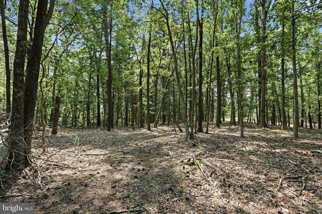CHASE WOODS LANE LOTS 2-6, Great Cacapon, WV 25422