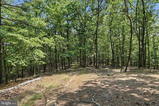 CHASE WOODS LANE LOTS 2-6, Great Cacapon, WV 25422