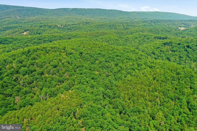 CHASE WOODS LANE LOTS 2-6, Great Cacapon, WV 25422