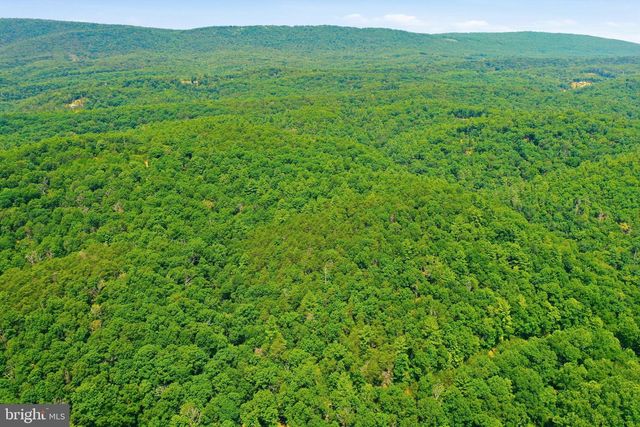 CHASE WOODS LANE LOTS 2-6, Great Cacapon, WV 25422