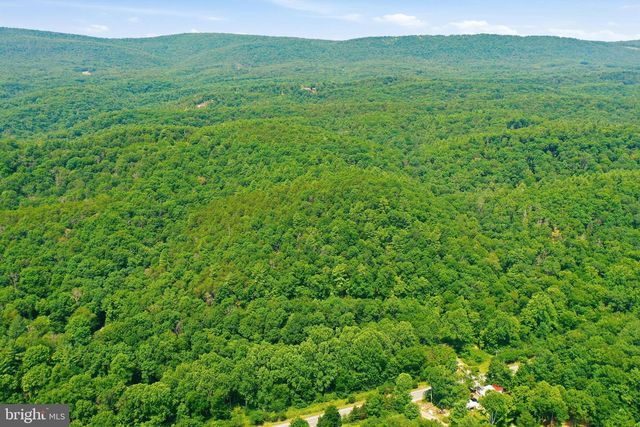 CHASE WOODS LANE LOTS 2-6, Great Cacapon, WV 25422