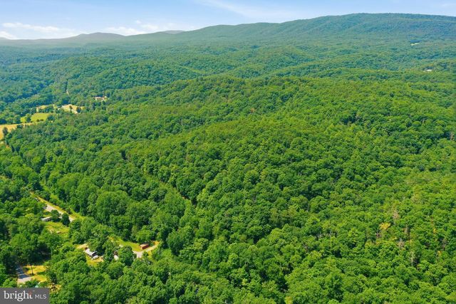 CHASE WOODS LANE LOTS 2-6, Great Cacapon, WV 25422