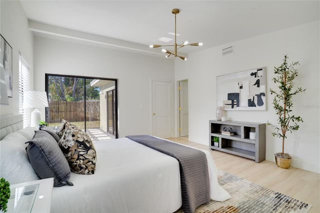 474 DAWSON AVENUE NE, St Petersburg, FL 33703