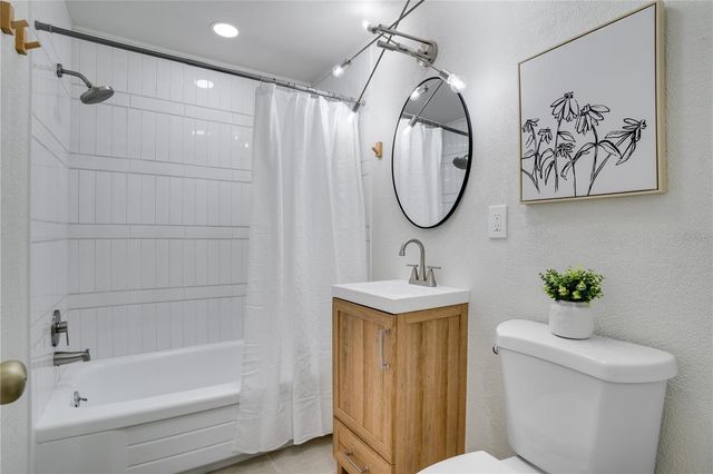 474 DAWSON AVENUE NE, St Petersburg, FL 33703