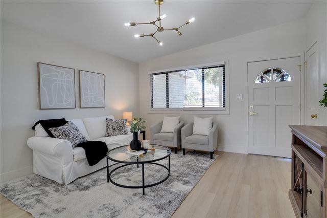 474 DAWSON AVENUE NE, St Petersburg, FL 33703