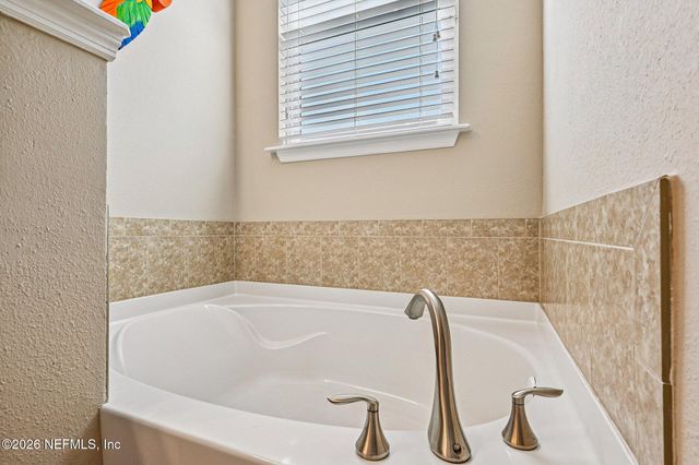 325 HEFFERON Drive, St. Augustine, FL 32084