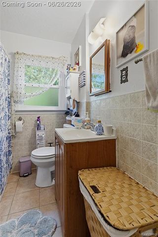 853 Wordsworth Street, Ferndale, MI 48220