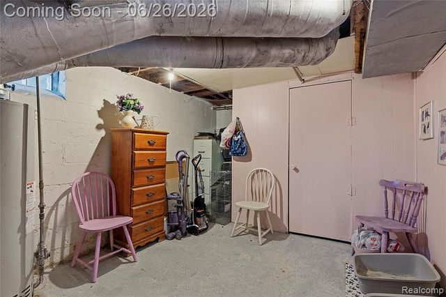 853 Wordsworth Street, Ferndale, MI 48220