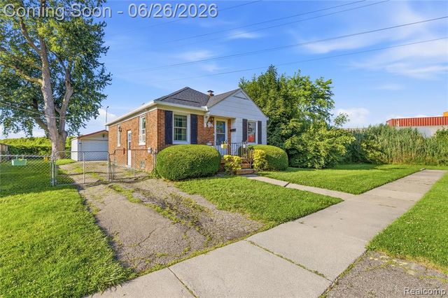 853 Wordsworth Street, Ferndale, MI 48220