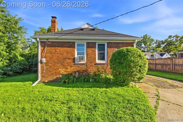 853 Wordsworth Street, Ferndale, MI 48220