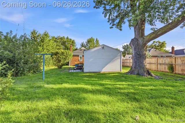 853 Wordsworth Street, Ferndale, MI 48220