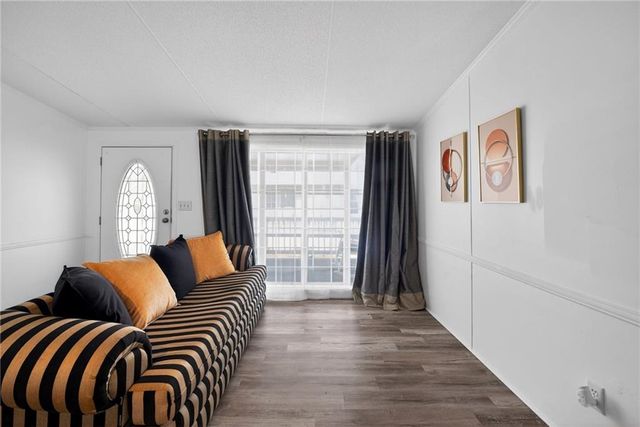 915 Bel Air Boulevard, Hampton, GA 30228