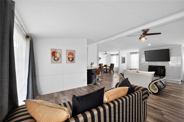 915 Bel Air Boulevard, Hampton, GA 30228