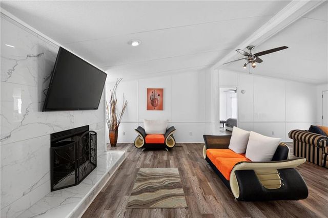 915 Bel Air Boulevard, Hampton, GA 30228