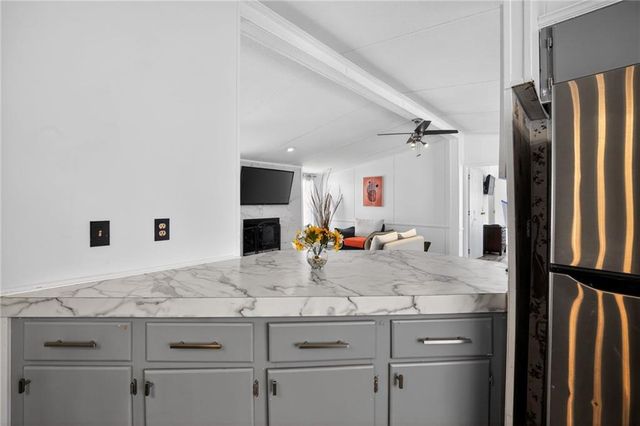 915 Bel Air Boulevard, Hampton, GA 30228