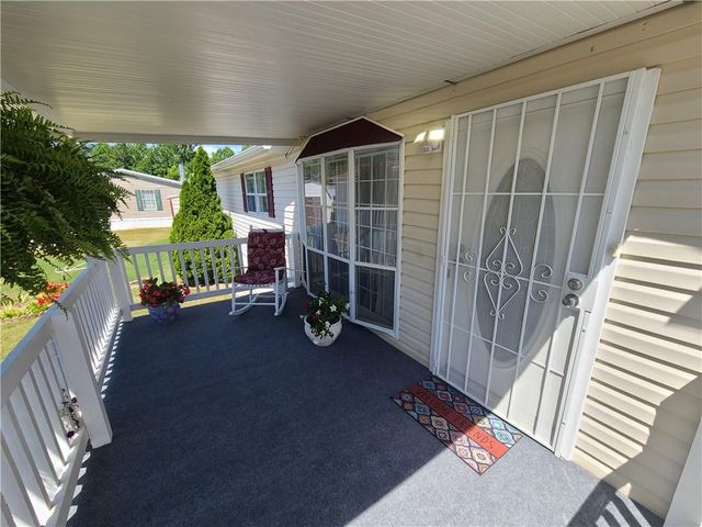 915 Bel Air Boulevard, Hampton, GA 30228