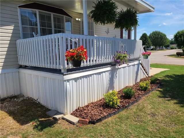 915 Bel Air Boulevard, Hampton, GA 30228