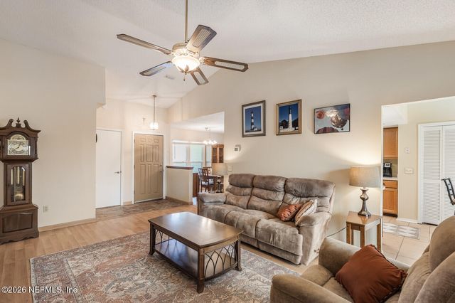 426 HARVEST BEND Drive, Fleming Island, FL 32003