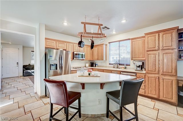 10303 Wood Plank Lane, Las Vegas, NV 89135