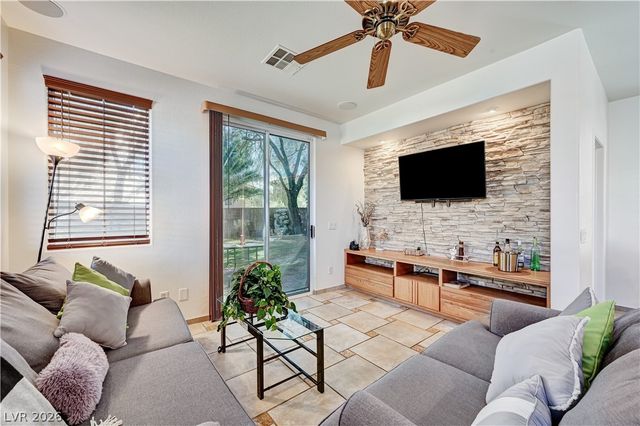 10303 Wood Plank Lane, Las Vegas, NV 89135