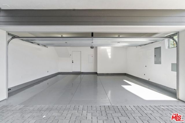 857 N Detroit Street, Los Angeles, CA 90046