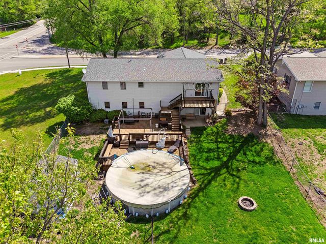 1415 N PARKWAY Drive, Pekin, IL 61554