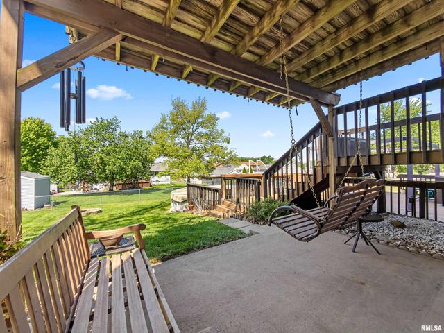 1415 N PARKWAY Drive, Pekin, IL 61554