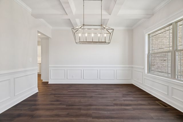 2895 Cooper Creek Rd, Woodlawn, TN 37191