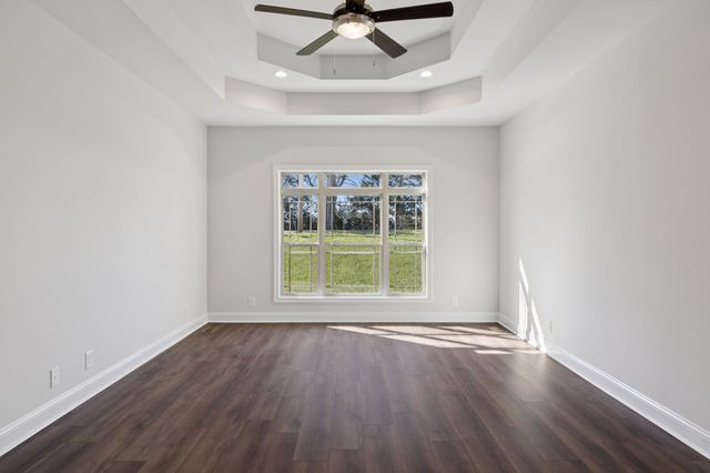 2895 Cooper Creek Rd, Woodlawn, TN 37191