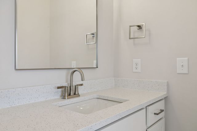 2895 Cooper Creek Rd, Woodlawn, TN 37191