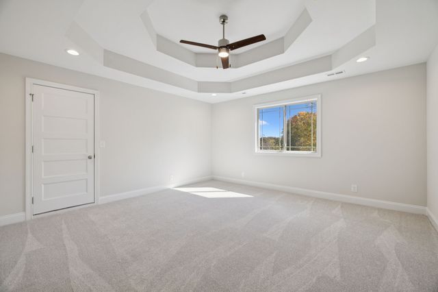 2895 Cooper Creek Rd, Woodlawn, TN 37191