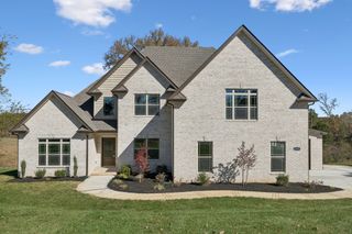 2895 Cooper Creek Rd, Woodlawn, TN 37191