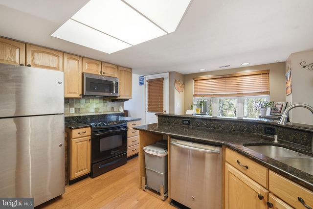 733 WHALERS COVE CT, Galloway, NJ 08205