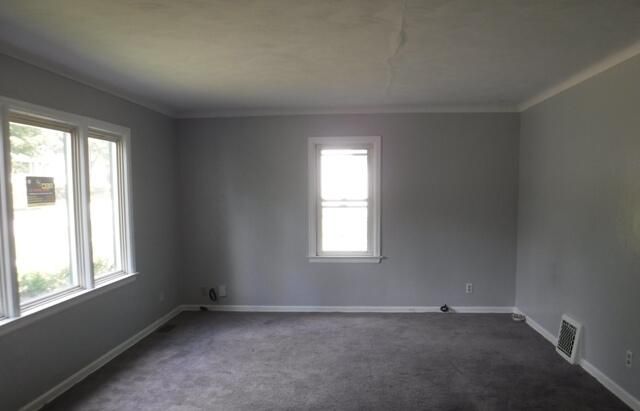 218 Amos Avenue, Portage City, MI 49002