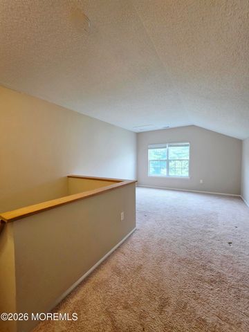 58 Madison Court, Tinton Falls, NJ 07712