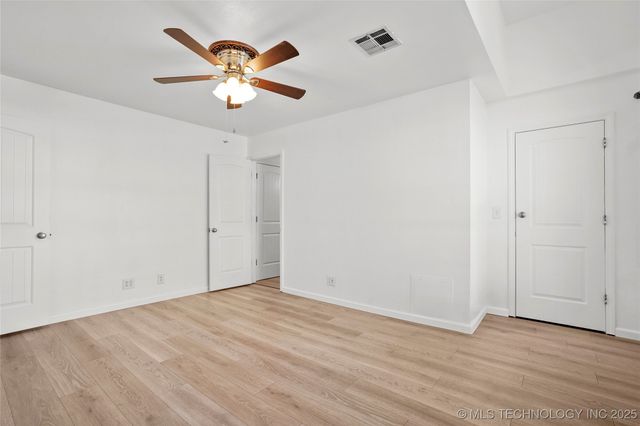 312 Roosevelt Avenue, Wagoner, OK 74467