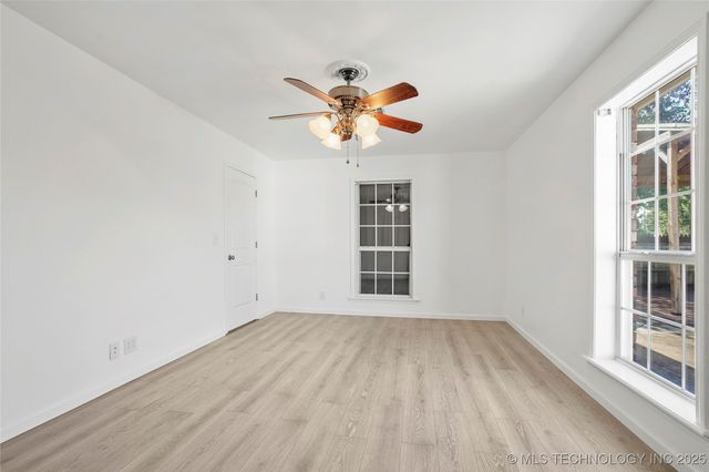 312 Roosevelt Avenue, Wagoner, OK 74467