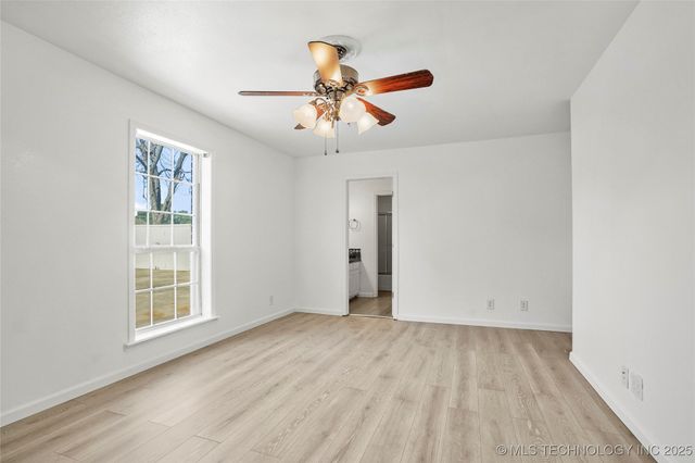 312 Roosevelt Avenue, Wagoner, OK 74467