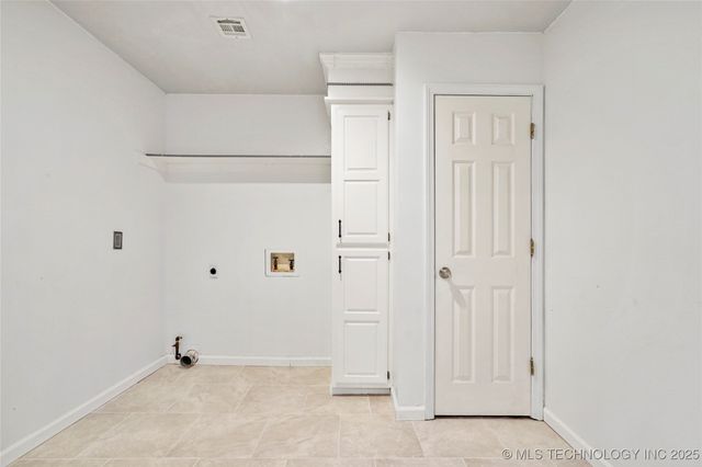 312 Roosevelt Avenue, Wagoner, OK 74467