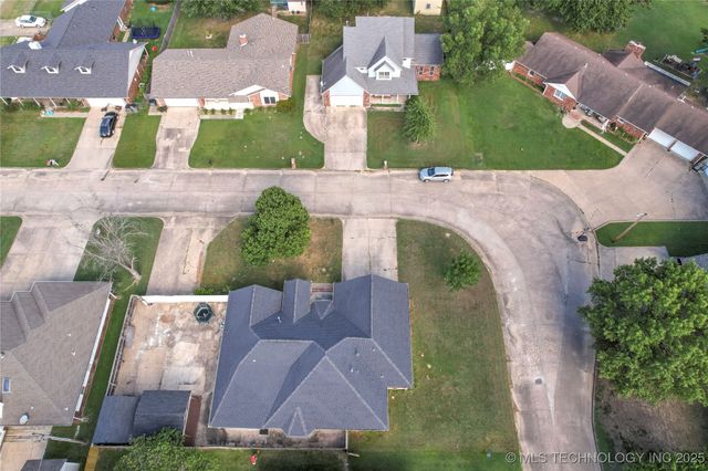 312 Roosevelt Avenue, Wagoner, OK 74467