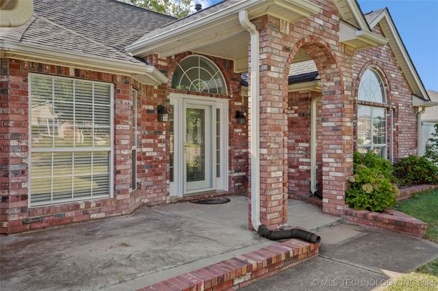 312 Roosevelt Avenue, Wagoner, OK 74467