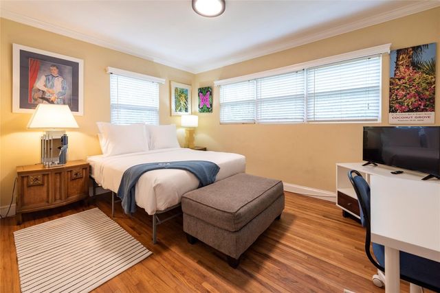 1734 NW 8th Avenue, Fort Lauderdale, FL 33311